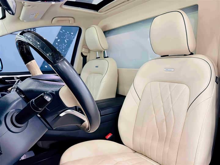 Фото 9 - GAC Trumpchi M8