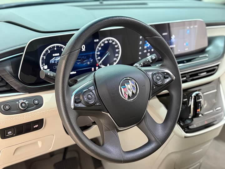 Фото 9 - Buick GL8 ES