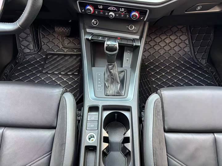 Фото 12 - Audi Q3 Sportback