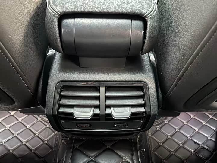 Фото 13 - Audi Q3 Sportback