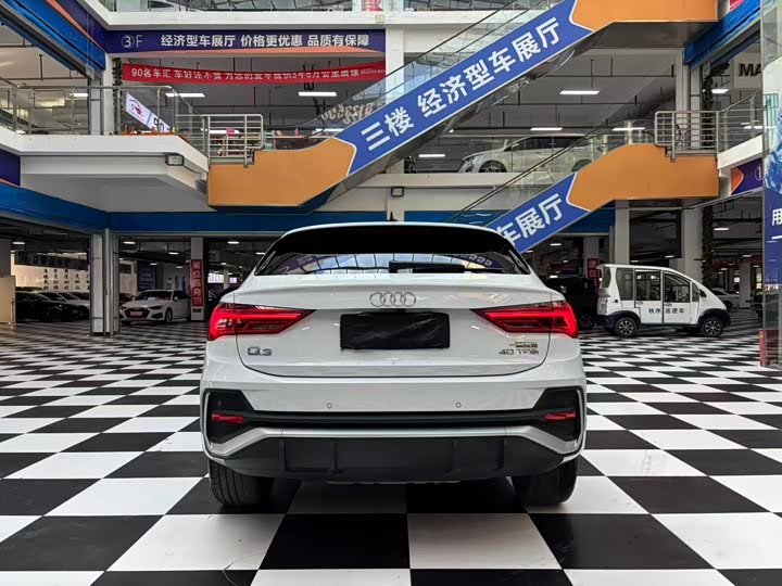 Фото 18 - Audi Q3 Sportback