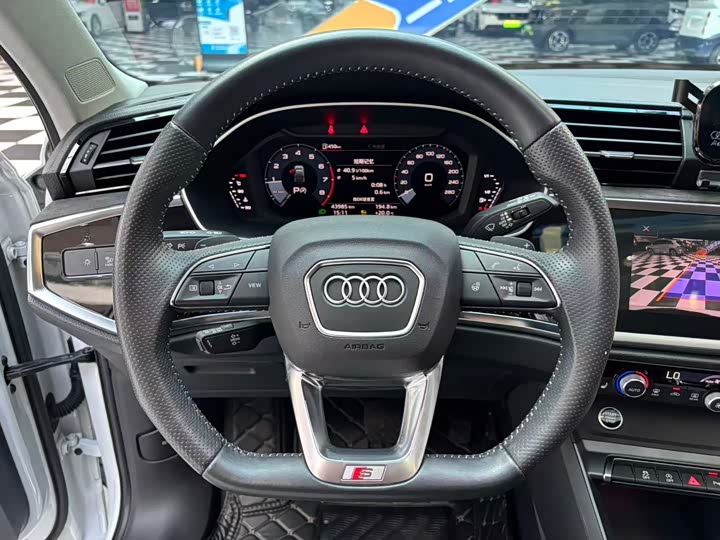 Фото 7 - Audi Q3 Sportback