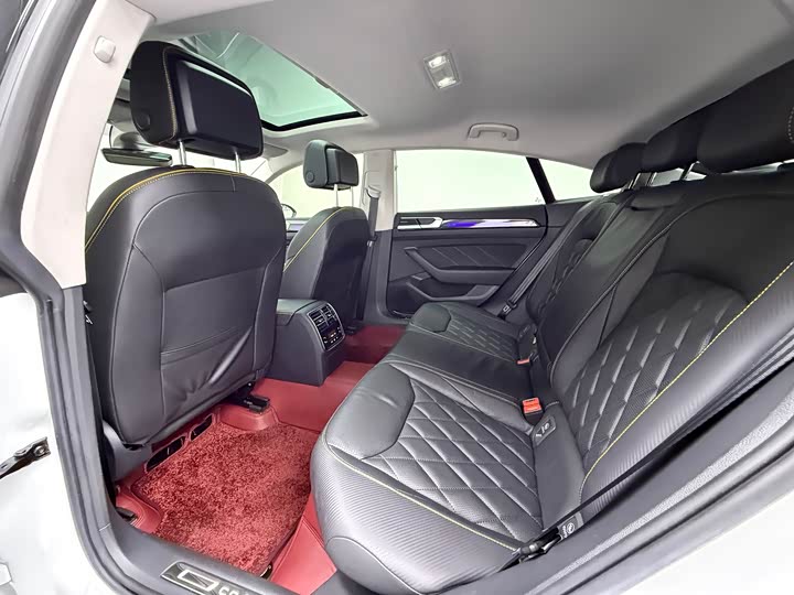 Фото 14 - Volkswagen CC