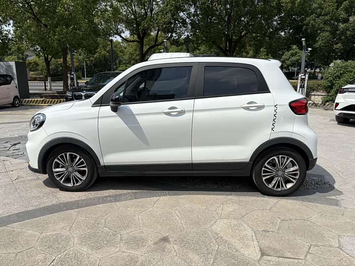 Фото 10 - Leapmotor T03