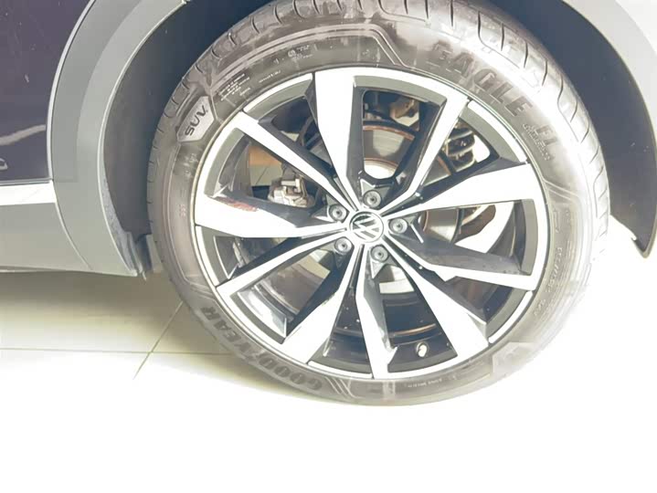 Фото 8 - Volkswagen Talagon