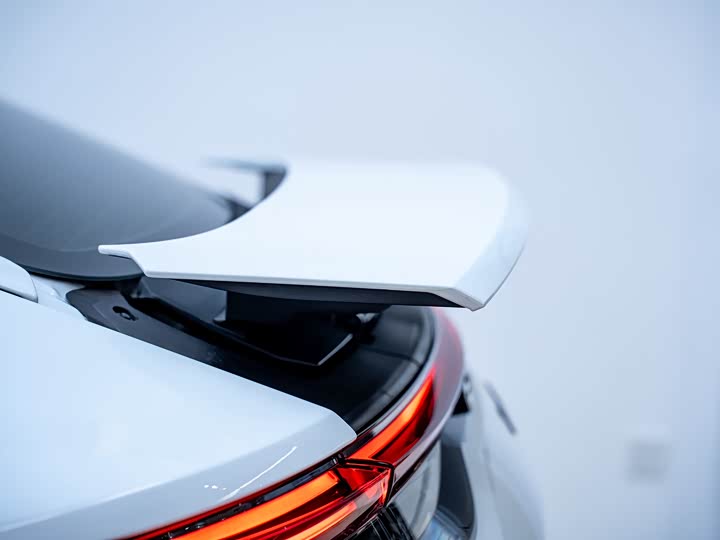 Фото 17 - Porsche Panamera