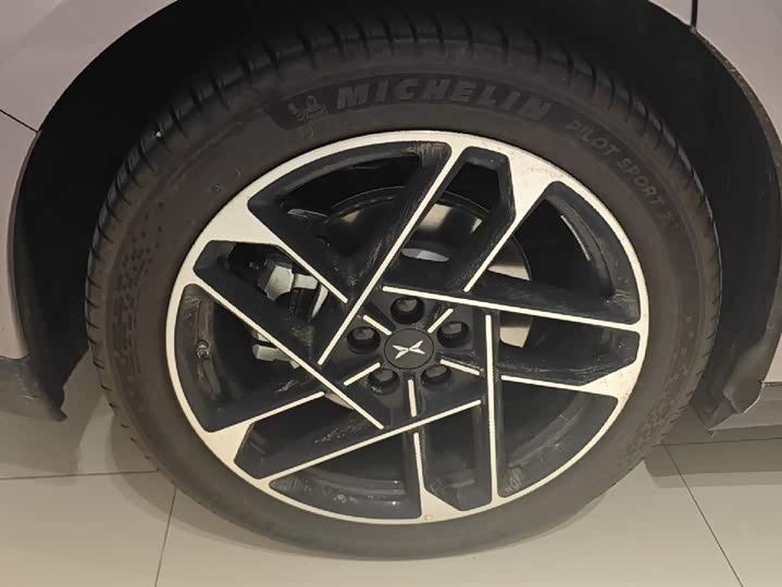 Фото 9 - XPeng F57