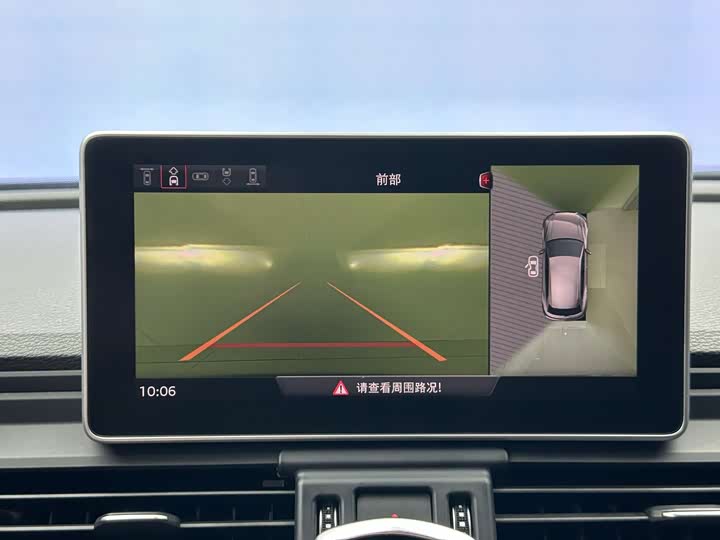 Фото 22 - Audi Q5L