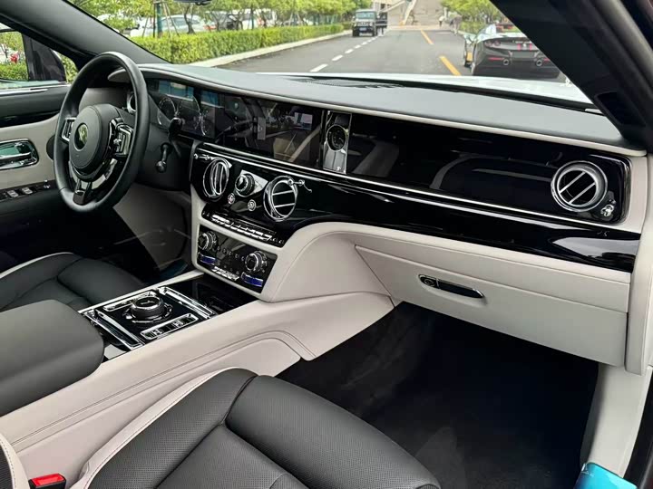 Фото 4 - Rolls-Royce Ghost