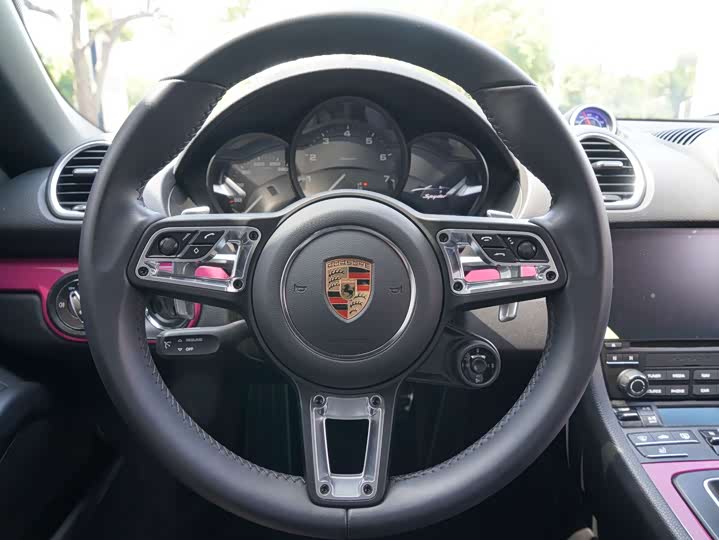 Фото 10 - Porsche 718