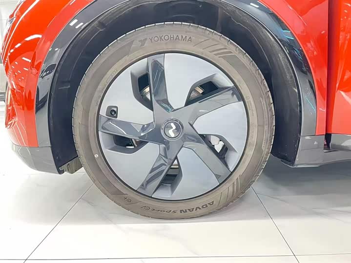 Фото 10 - Nio Onvo L60