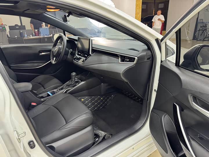 Фото 10 - Toyota Levin