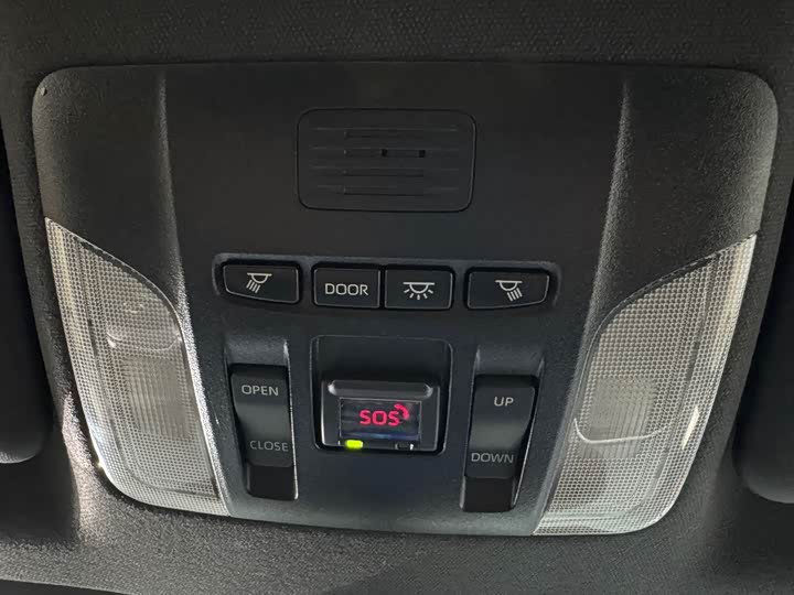 Фото 13 - Toyota Levin