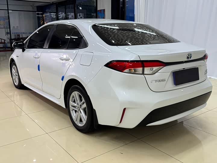 Фото 4 - Toyota Levin