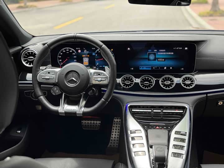 Фото 4 - Mercedes-Benz AMG GT