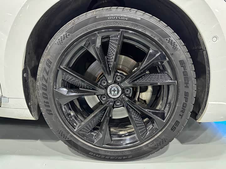 Фото 16 - Volkswagen CC