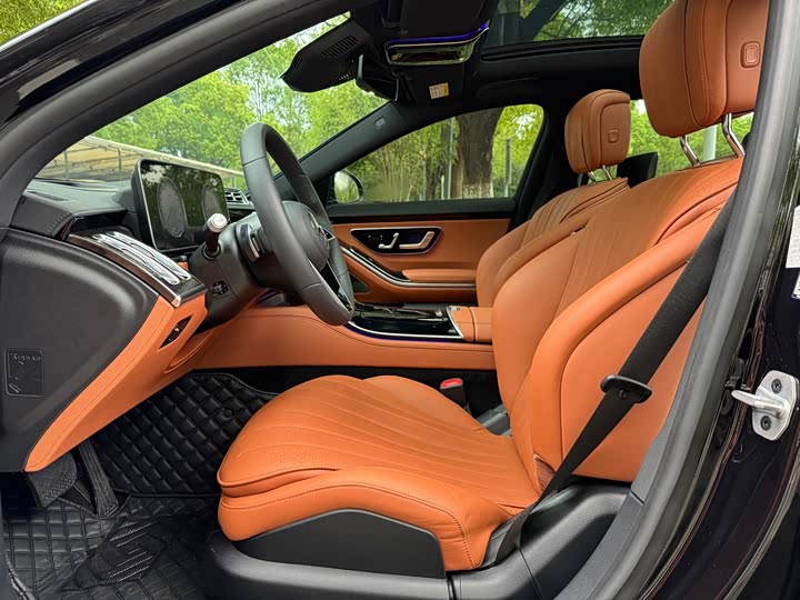 Фото 5 - Mercedes-Benz S-Class