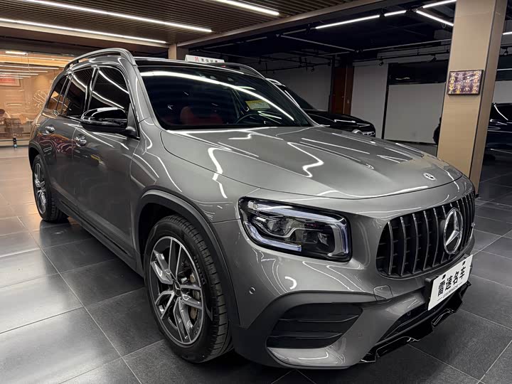 Фото 3 - Mercedes-Benz GLB-Class AMG