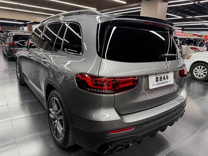 Фото 9 - Mercedes-Benz GLB-Class AMG