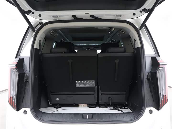 Фото 6 - GAC Trumpchi M8