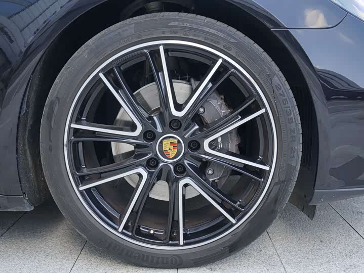 Фото 5 - Porsche Panamera