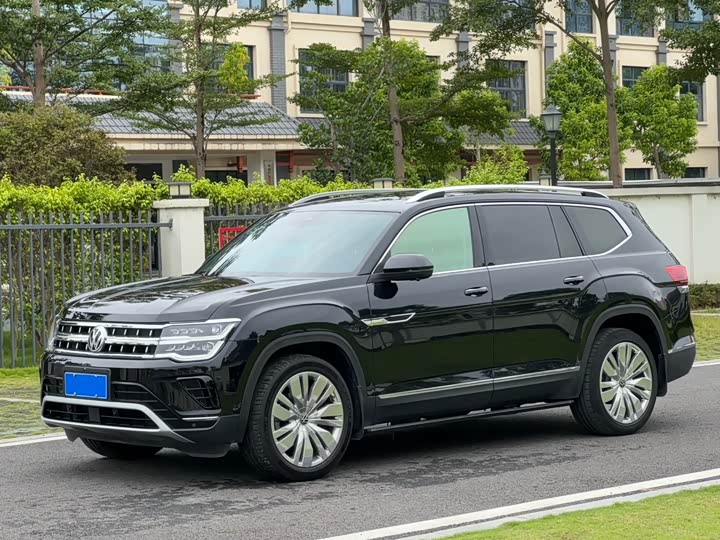 Фото 1 - Volkswagen Teramont Pro