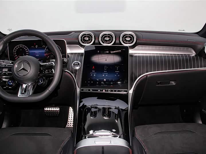 Фото 13 - Mercedes-Benz GLC-Class AMG