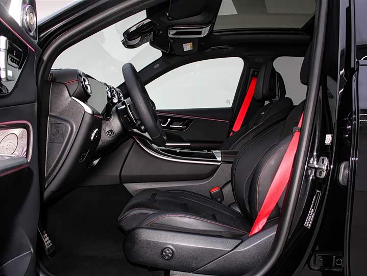 Фото 25 - Mercedes-Benz GLC-Class AMG