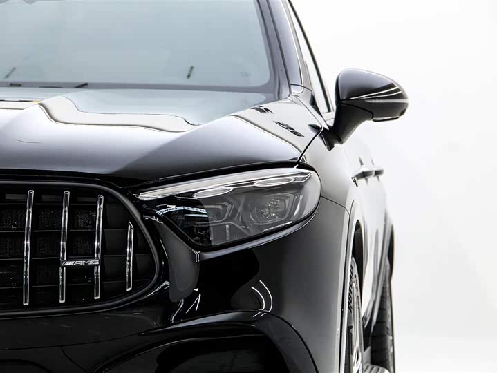 Фото 9 - Mercedes-Benz GLC-Class AMG