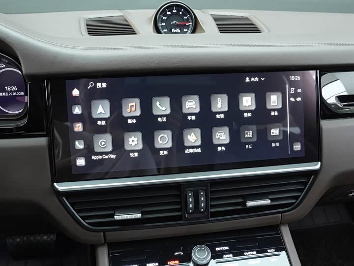 Фото 10 - Porsche Cayenne