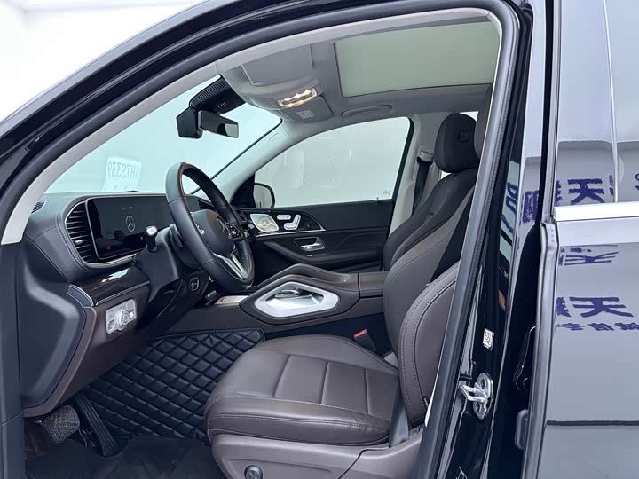 Фото 14 - Mercedes-Benz GLE-Class