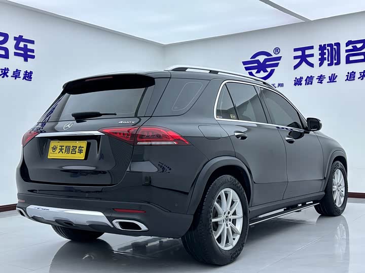 Фото 4 - Mercedes-Benz GLE-Class