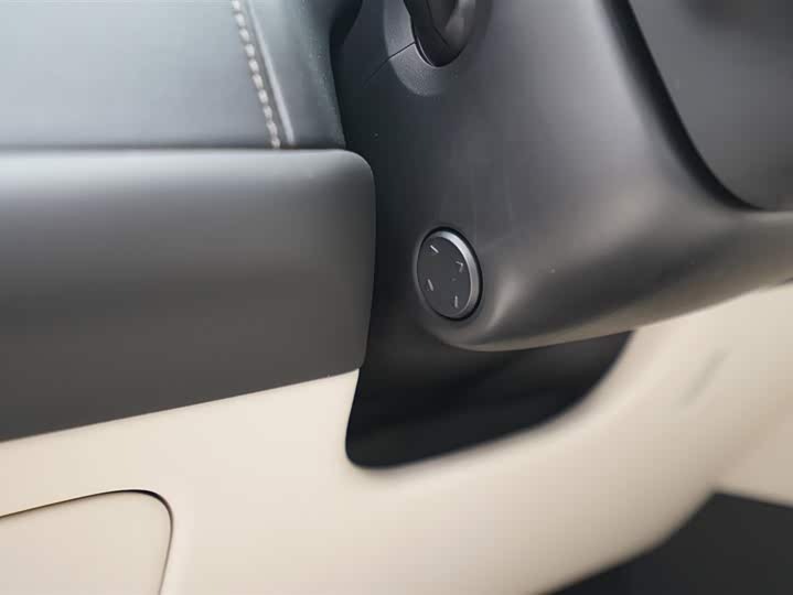 Фото 7 - LiXiang L7