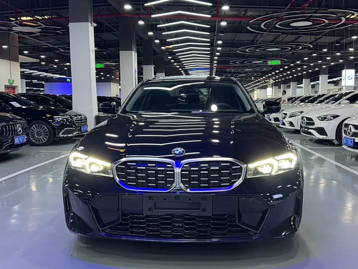 Фото 2 - BMW 3 Series