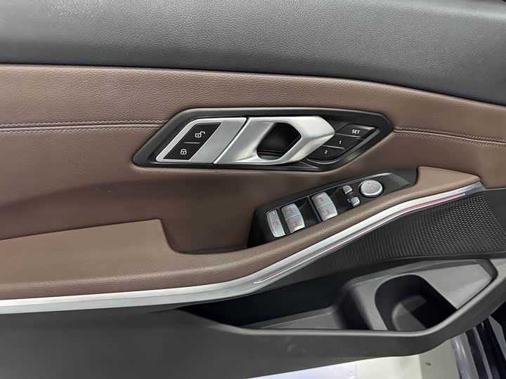 Фото 5 - BMW 3 Series