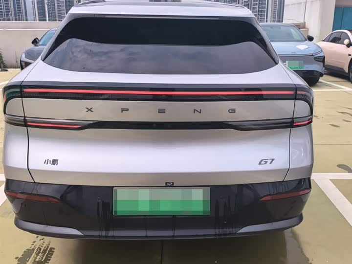 Фото 3 - XPeng G7