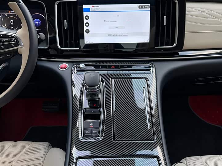 Фото 24 - GAC Trumpchi M8