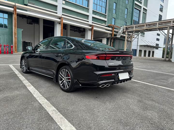 Фото 35 - Geely Preface