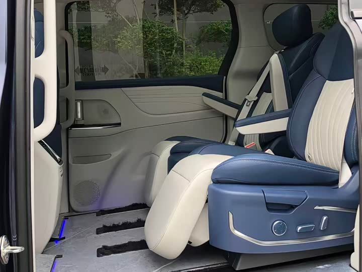 Фото 6 - JAC Refine RF8 Hybrid