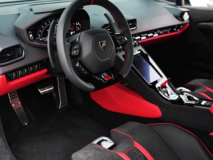 Фото 12 - Lamborghini Huracán