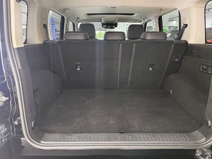 Фото 14 - Tank 300