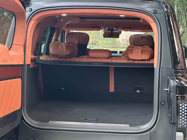 Фото 7 - BYD Yangwang U8