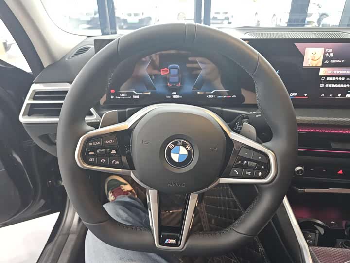 Фото 11 - BMW 3 Series