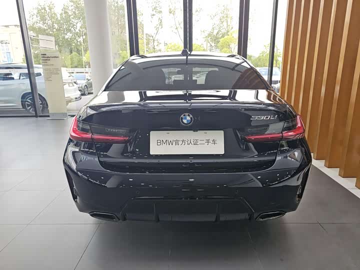 Фото 14 - BMW 3 Series