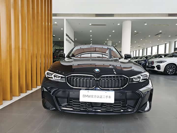 Фото 2 - BMW 3 Series