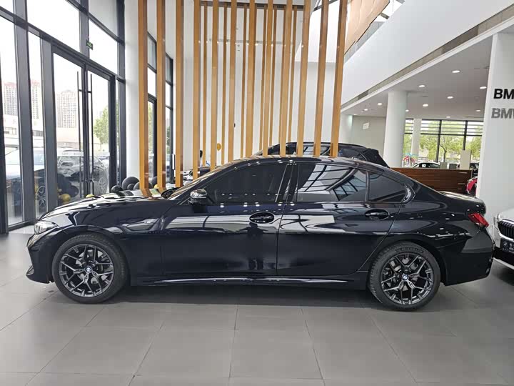 Фото 4 - BMW 3 Series