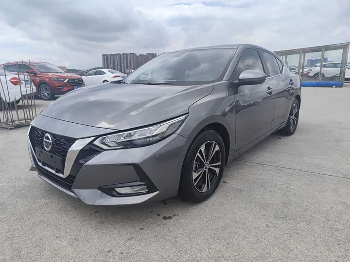 Фото 1 - Nissan Sylphy