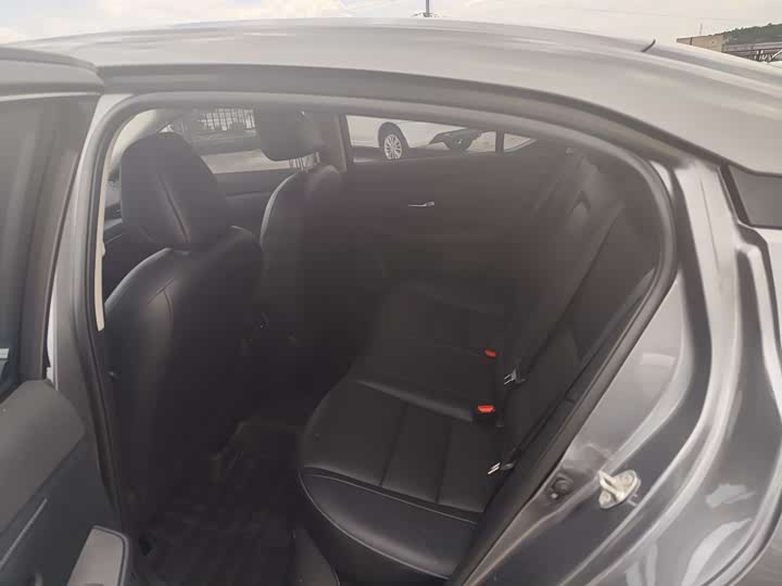 Фото 10 - Nissan Sylphy