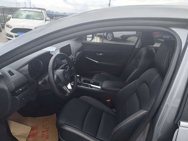 Фото 4 - Nissan Sylphy