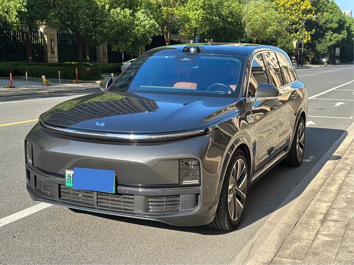 Фото 2 - LiXiang L8